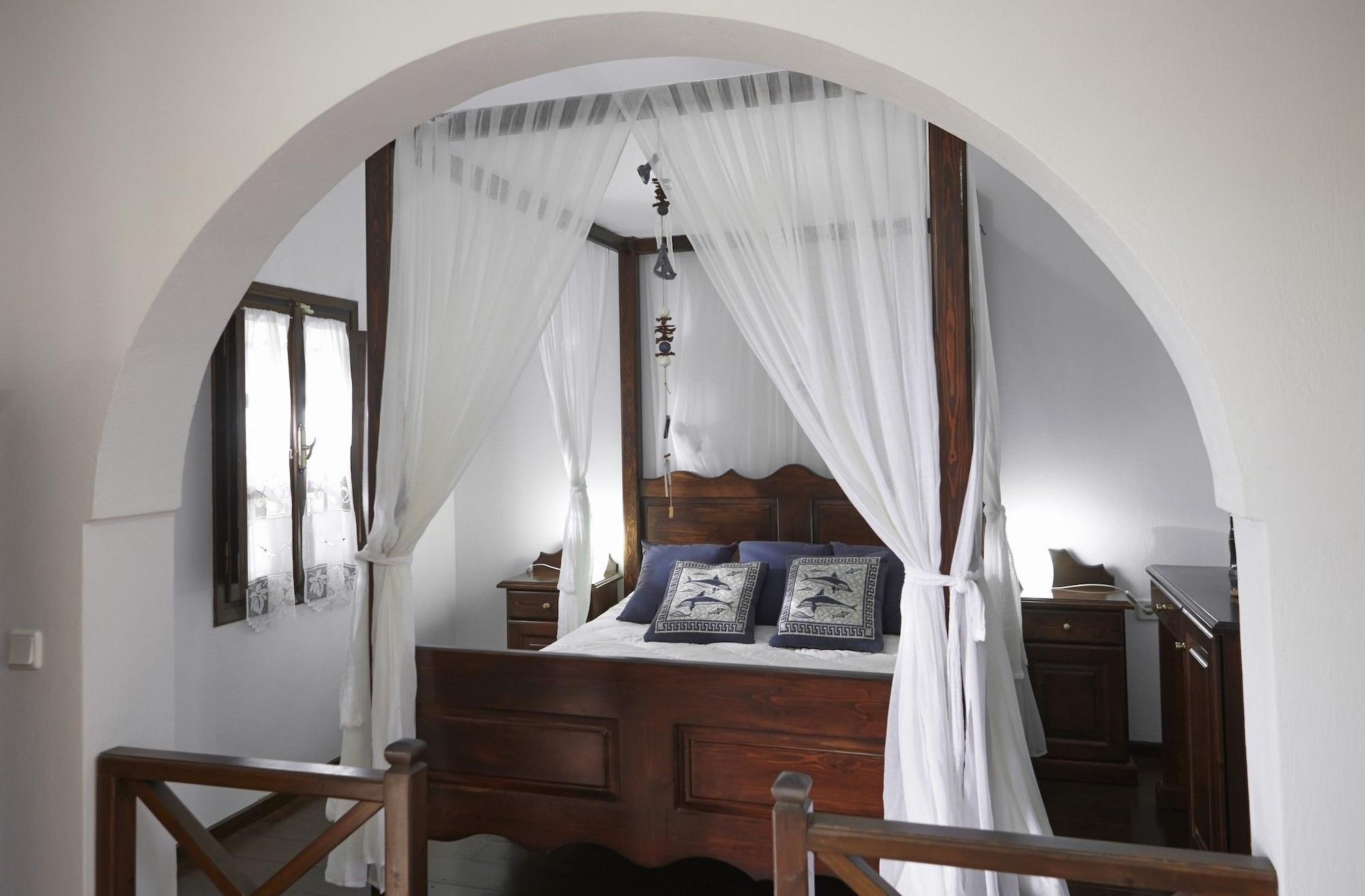 Anna Traditional Apartments Kamári Екстериор снимка