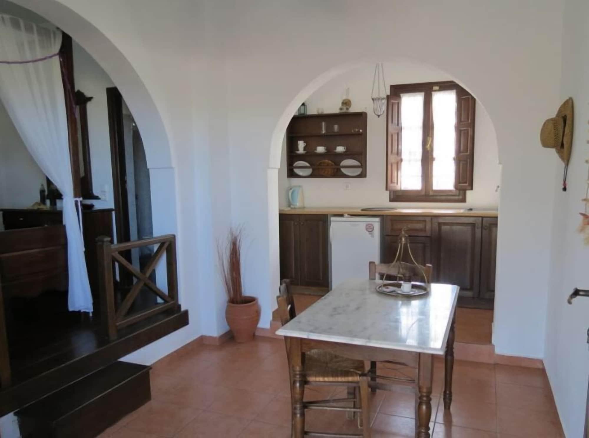 Anna Traditional Apartments Kamári Екстериор снимка