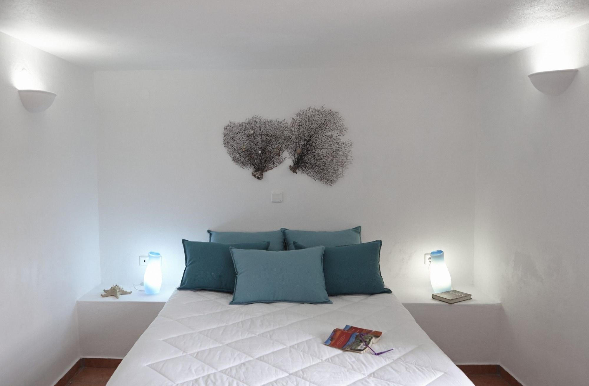 Anna Traditional Apartments Kamári Екстериор снимка